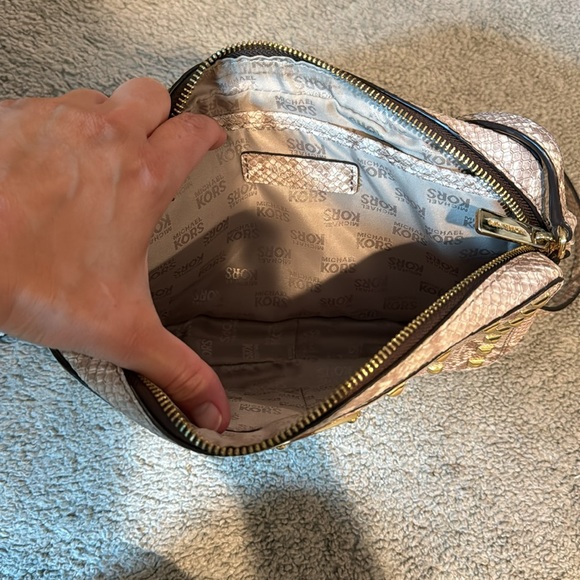 MK Crossbody - Picture 4 of 5